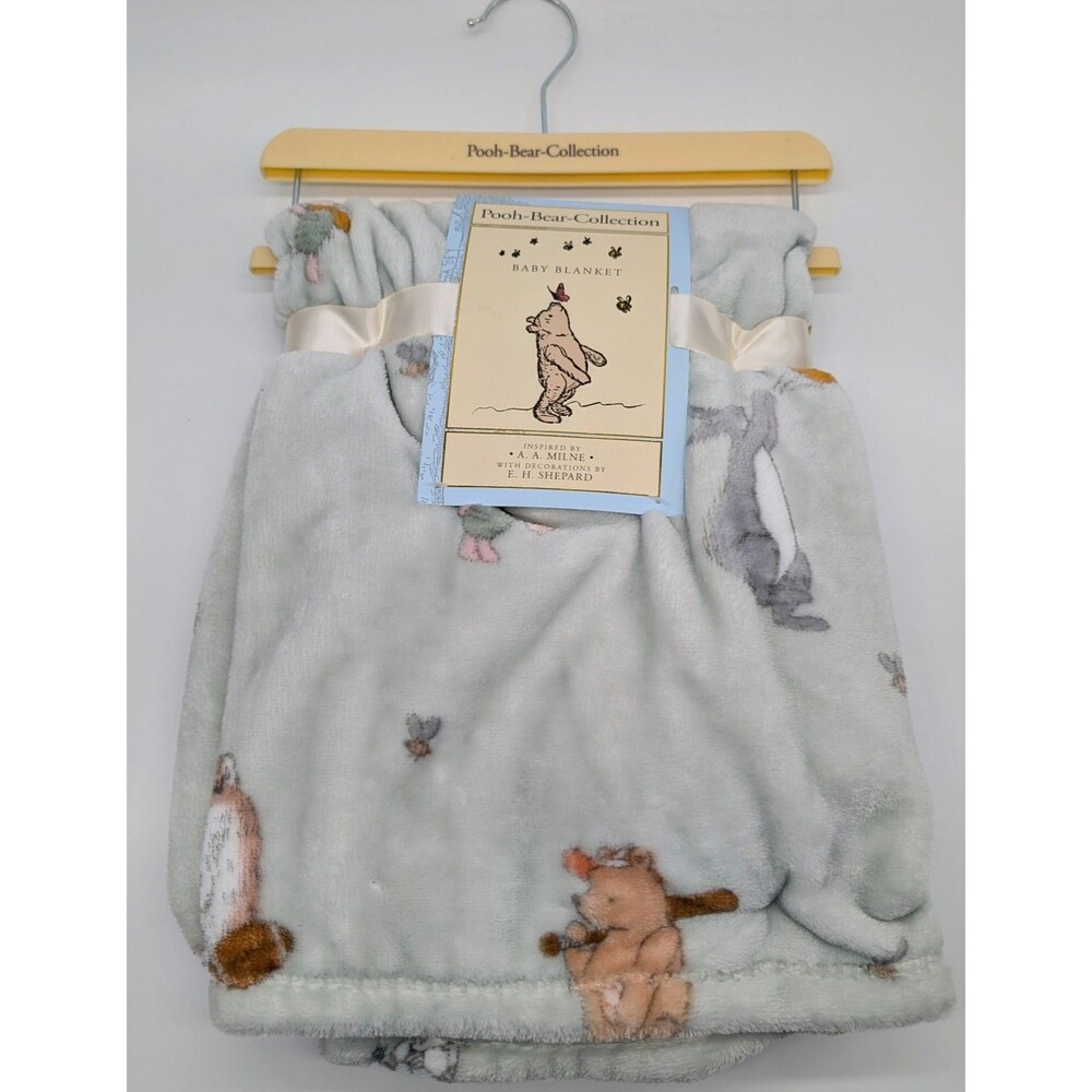 New Pooh Bear Collection Winnie The Pooh 30"x40" Baby Blanket Sports Bumblebee